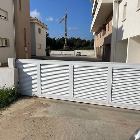 Charmant 2 Piece Tout Equipe Climatise Sainte-Lucie de Porto-Vecchio Εξωτερικό φωτογραφία