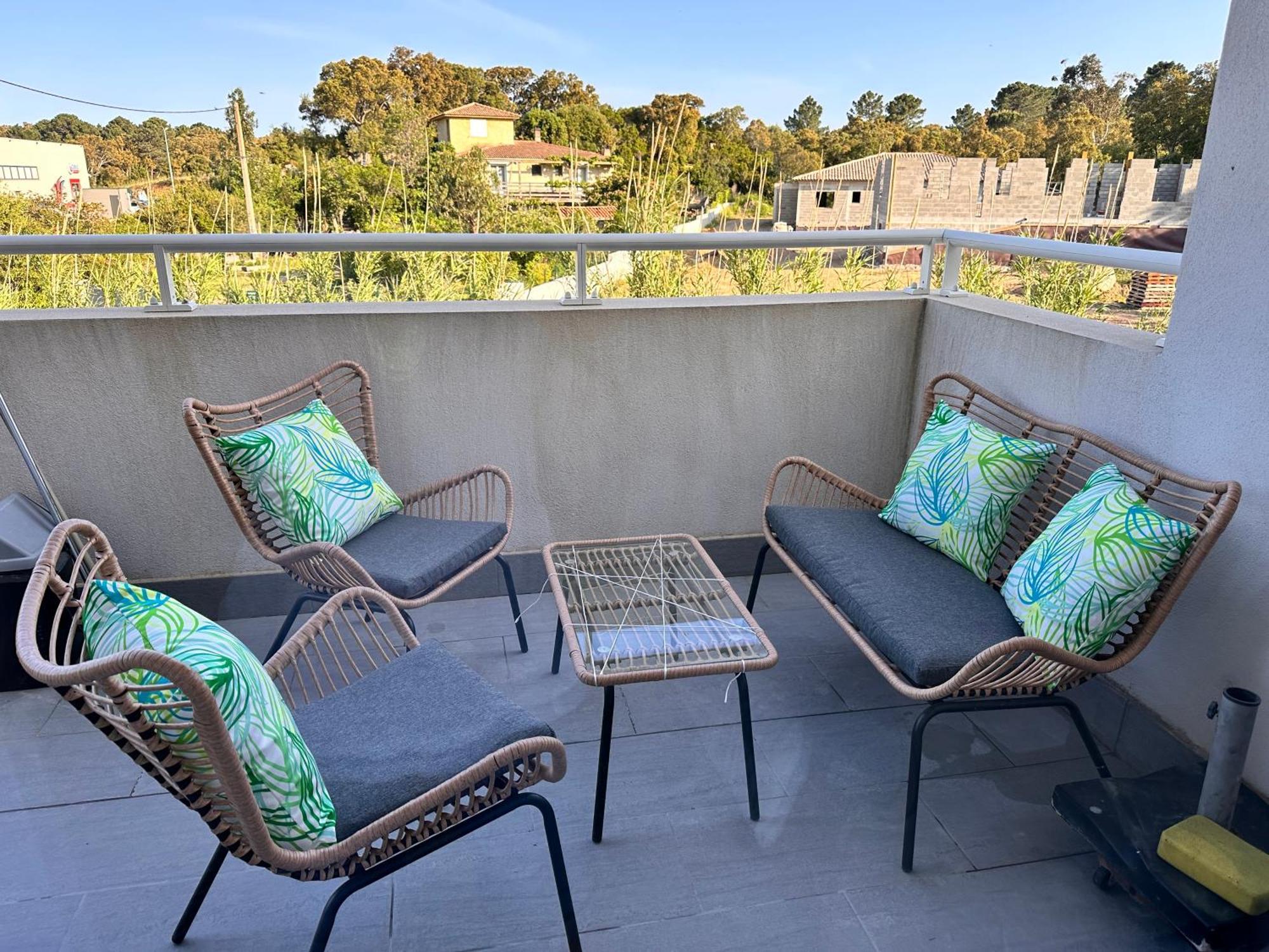 Charmant 2 Piece Tout Equipe Climatise Sainte-Lucie de Porto-Vecchio Εξωτερικό φωτογραφία